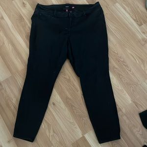 Torrid black jeggings jeans size 22T